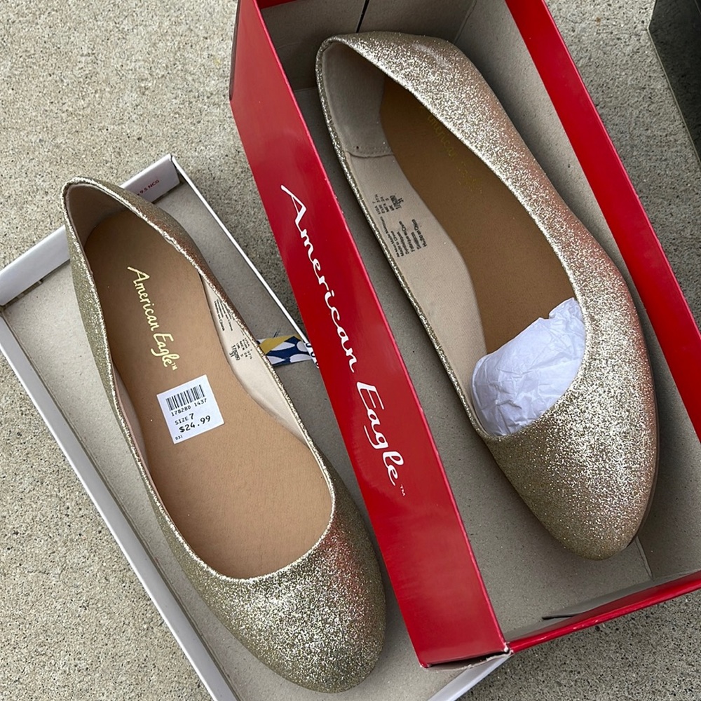 American Eagle gold flats
